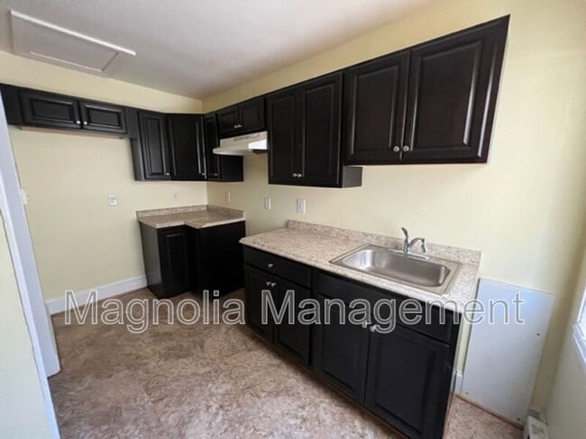 Foto del edificio - 1218 Parham St