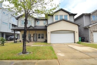 Building Photo - 3241 Dixie Dr