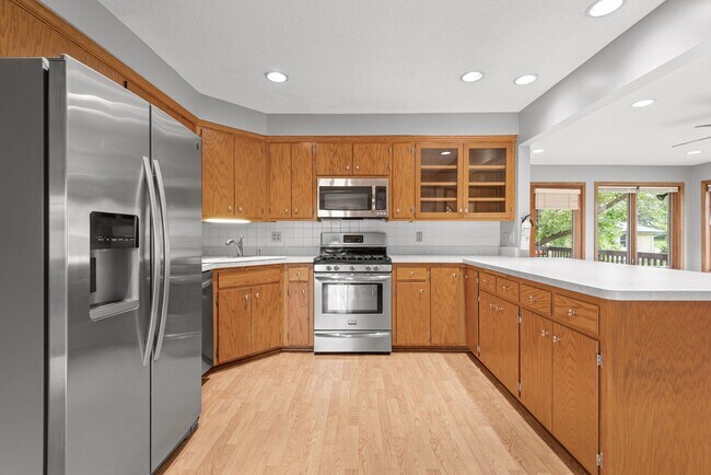 Foto del edificio - 2604/2606 37th Ave NE