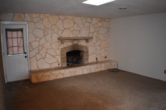 Building Photo - 3411 Fleetwood