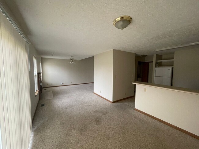 Foto del edificio - 3029 Butterfield Court