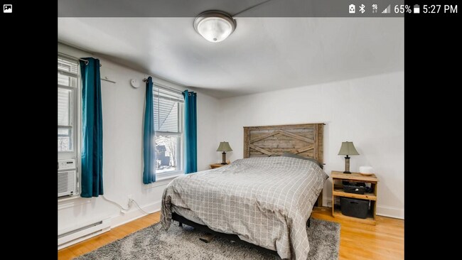 Foto del edificio - 1715 6th St NE