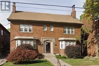 Building Photo - 470 Oriole Pkwy