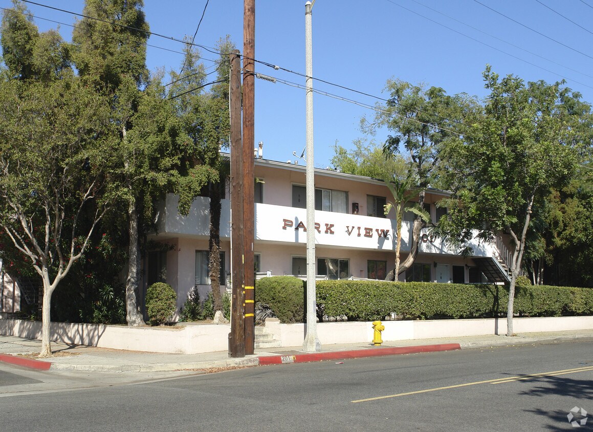 Primary Photo - 201 N Chapel Ave