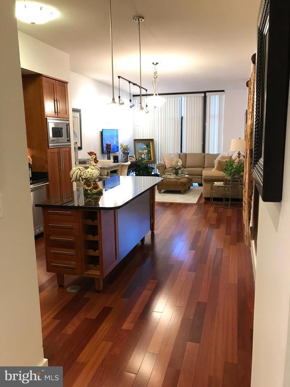 Foto del edificio - 4301 Military Rd NW