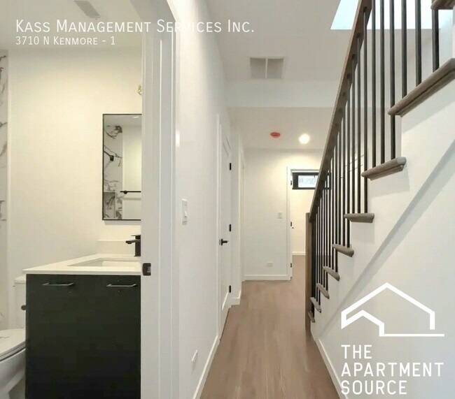 Foto del edificio - 3710 N Kenmore Ave