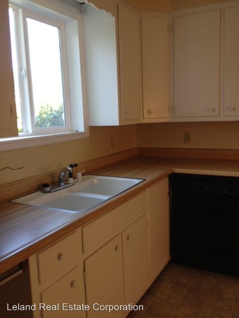 Building Photo - 1743 Willow Wood Dr