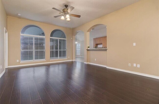 Foto del edificio - 13823 Cane Valley Ct