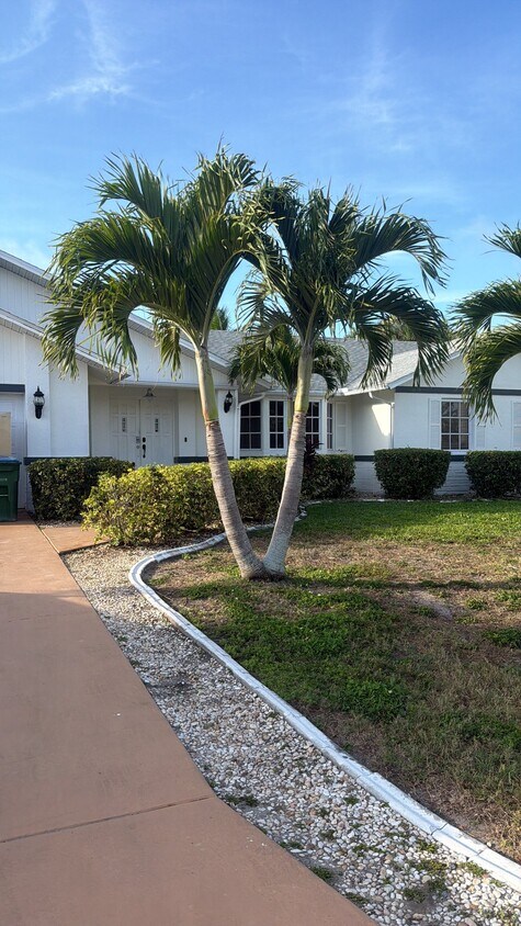 Foto del edificio - 222 SE 44th Terrace