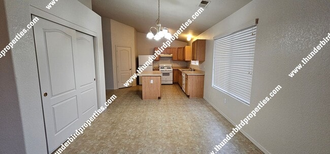 Building Photo - 3100 Shady Spring Dr SW