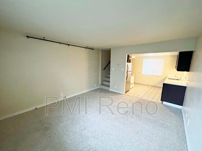 Building Photo - 2106 Idlewild Dr