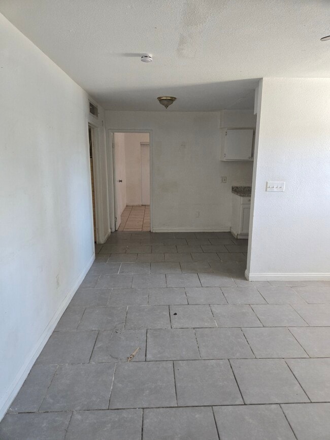 Foto del edificio - 1300 N 22nd St