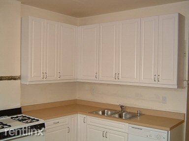 Foto del edificio - 1253 W Waveland Ave