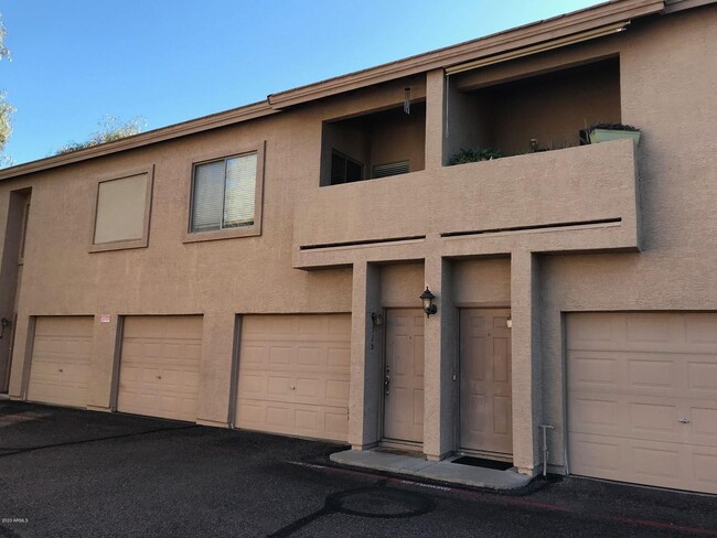 Foto del edificio - 2 bed / 2 Bath Townhouse in Mesa!