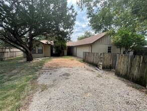 Building Photo - 2620 Roberts Cut Off Rd