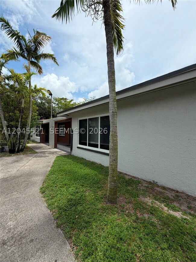 Foto del edificio - 2557 NW 60th Terrace