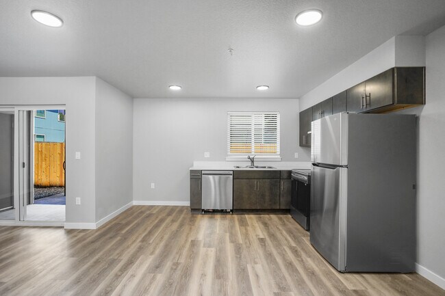 Foto del edificio - Fisher Park Apartments