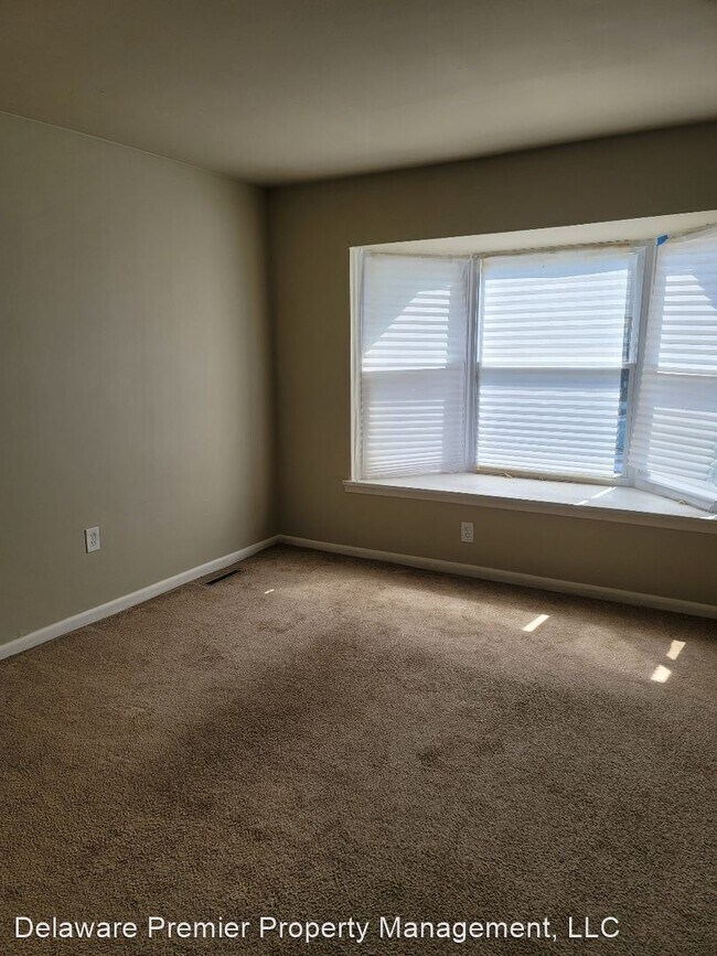 Foto del edificio - 3 br, 1 bath House - 111 Elliot Street