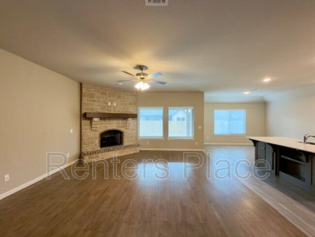 Foto del edificio - 27506 E 108th St S