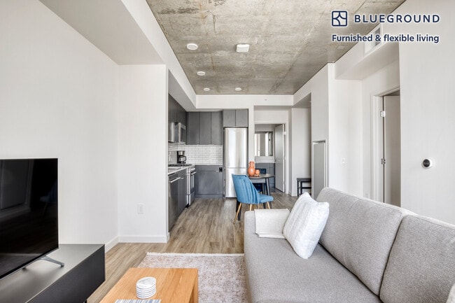Foto del edificio - 210 8th Ave N
