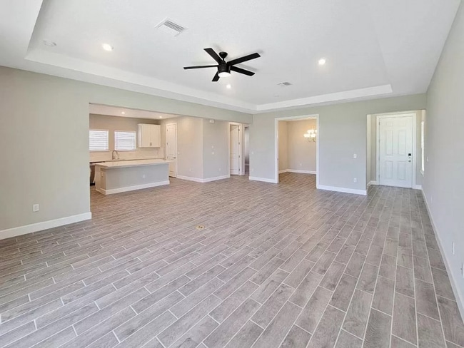 Foto del edificio - 11019 Devonbridge Dr