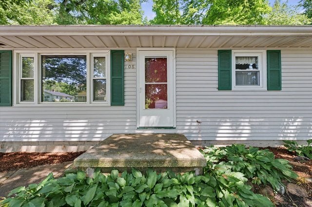Building Photo - 108 Brady Ln