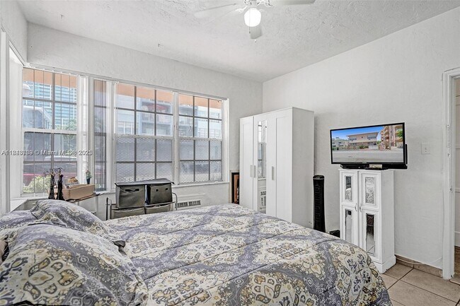 Foto del edificio - 6860 Abbott Ave