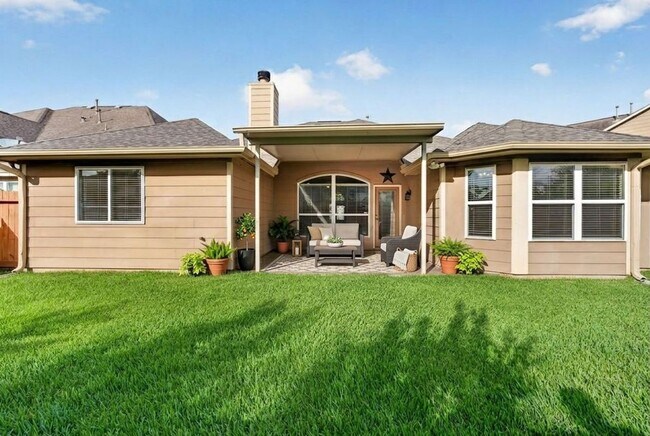 Building Photo - 10103 Sweet Willow Ln