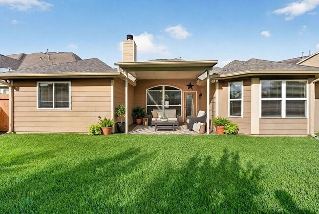 Foto del edificio - 10103 Sweet Willow Ln