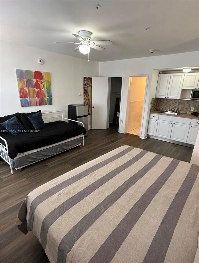 Foto del edificio - 3801 Indian Creek Dr
