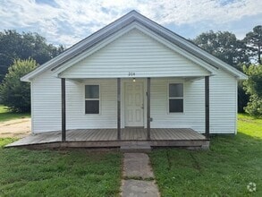 Building Photo - 204 West St