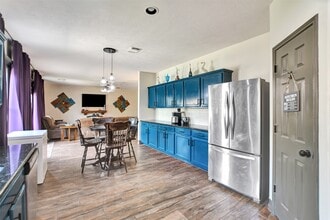 Building Photo - 6706 Lindale Manor Ct