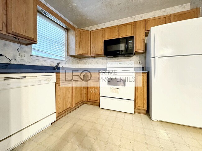 Photo - 5916 Dogwood Manor Townhome