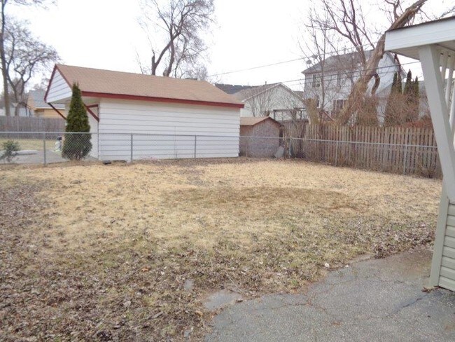 Foto del edificio - 59 Birch St Carpentersville, IL 60110