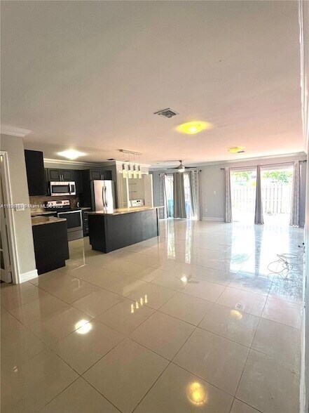 Foto del edificio - 7327 Pepper Pike Dr