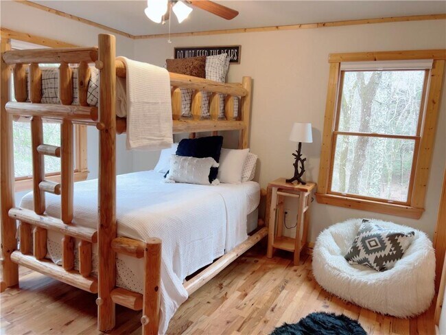 Foto del edificio - 532 Highland Trail