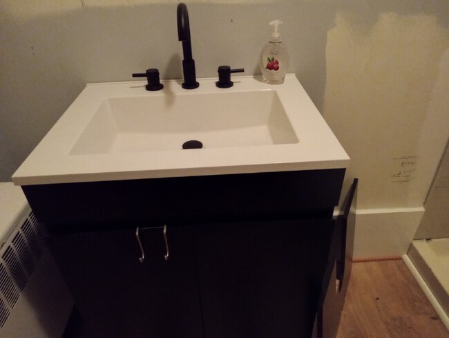 Foto del edificio - 301 South Main St