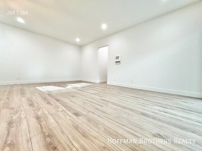 Foto del edificio - 15534 Chase St