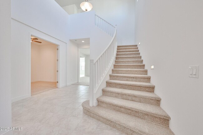 Foto del edificio - 25092 N 75th Ln