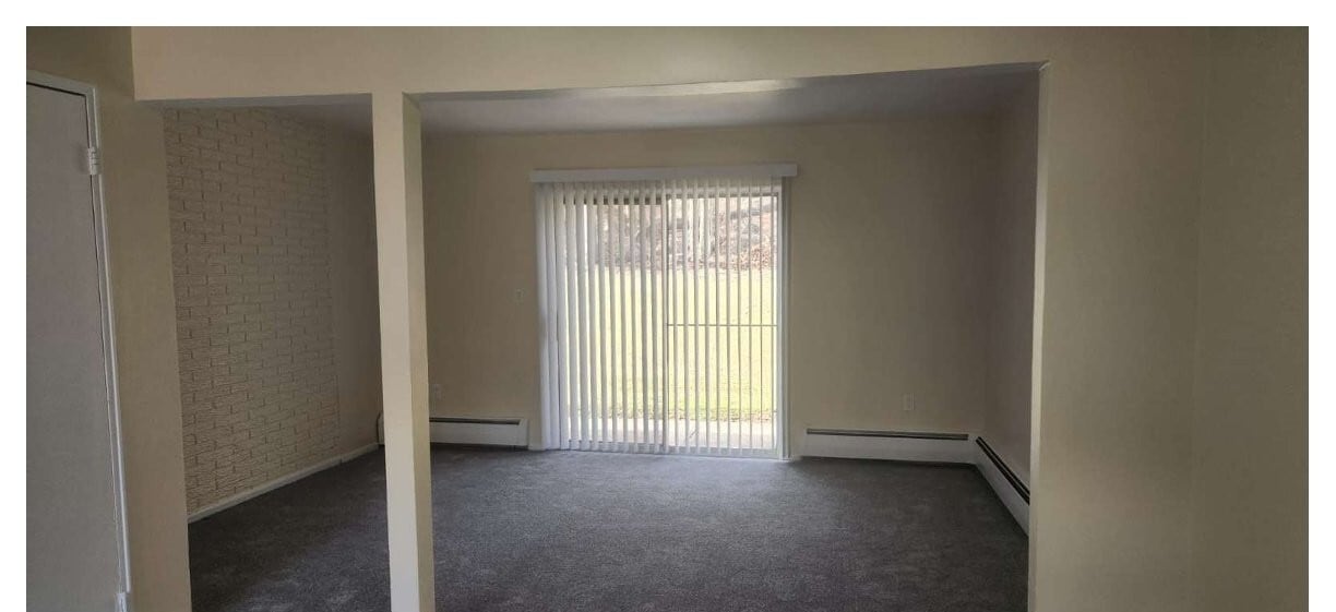 Building Photo - Beaver Brook Apartments Ansonia