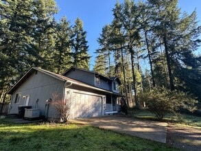 Building Photo - 22406 Bluewater Dr SE