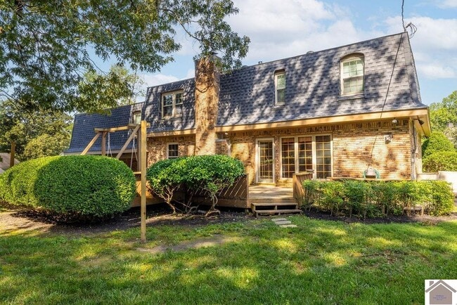 Building Photo - 51 Martin Cir