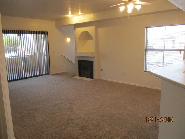 Building Photo - 2 br, 2 bath House - 3609 GALATEA ST #202