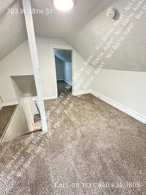 Foto del edificio - 703 W 18th St