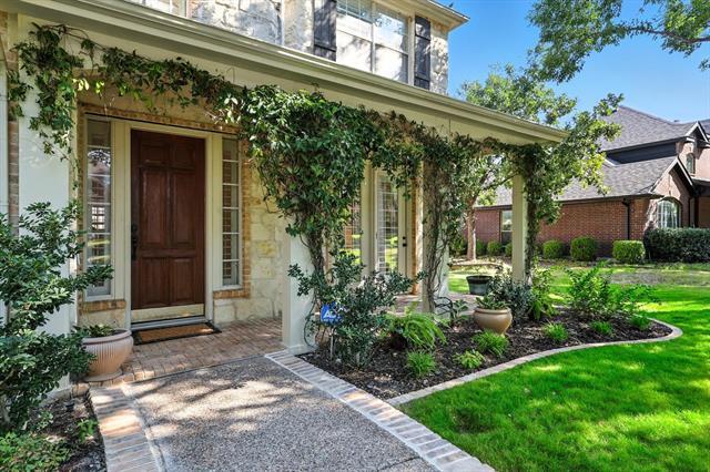 Foto del edificio - 7700 Red Clover Dr