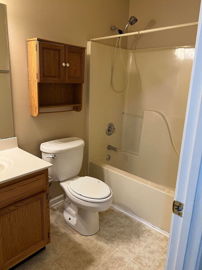 Foto del edificio - 120 Clover Valley Dr