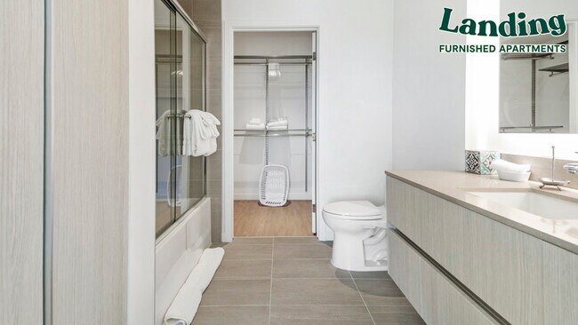 Foto del edificio - 5851 W 88th St