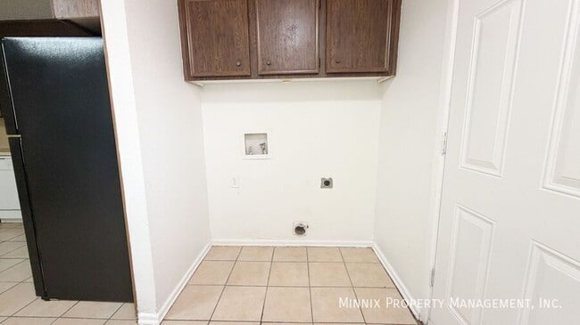 Building Photo - 7306 Avenue W