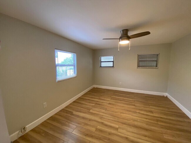 Foto del edificio - 506 N Broadway