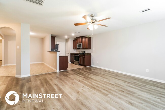 Building Photo - 26106 Hals Dr